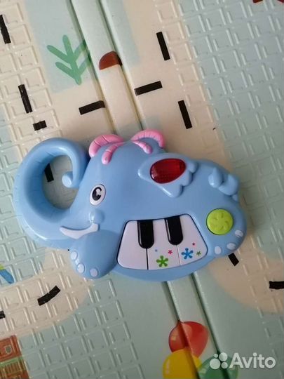 Слоник музыкальный