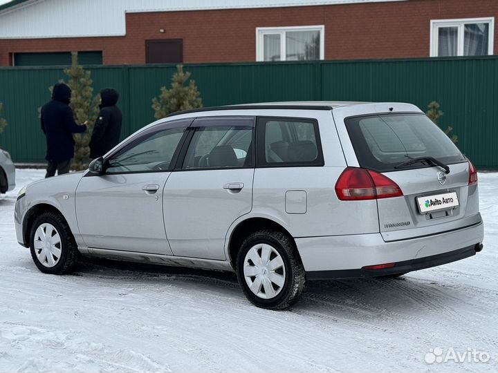 Nissan Wingroad 1.5 AT, 2002, 253 100 км