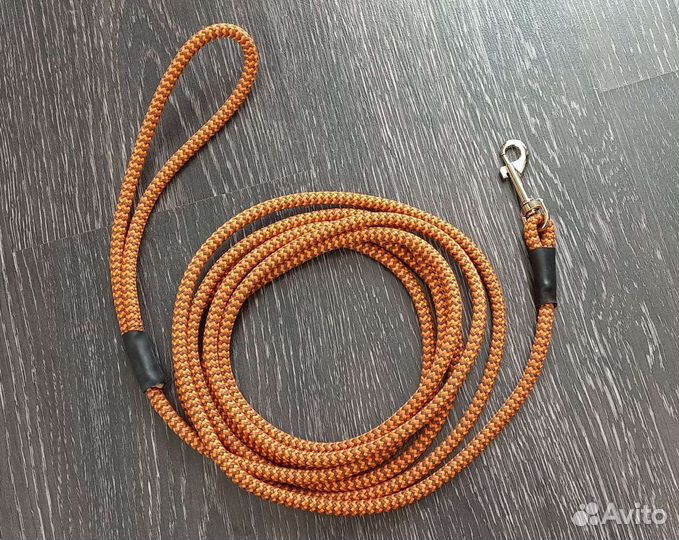Поводок для собак