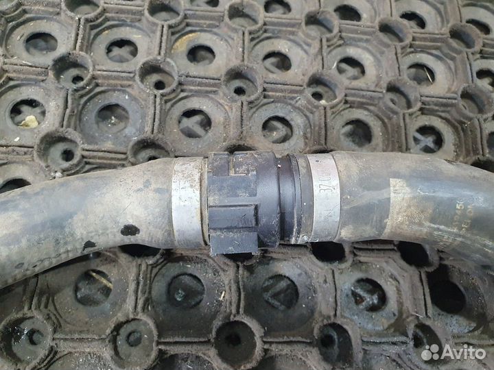 Патрубок системы охлаждения Daf XF105