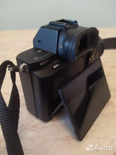 Беззеркальная камера Sony a7 r2