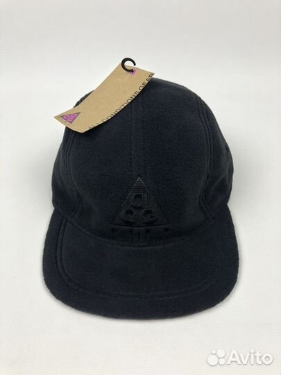 Новая флисовая кепка Nike ACG