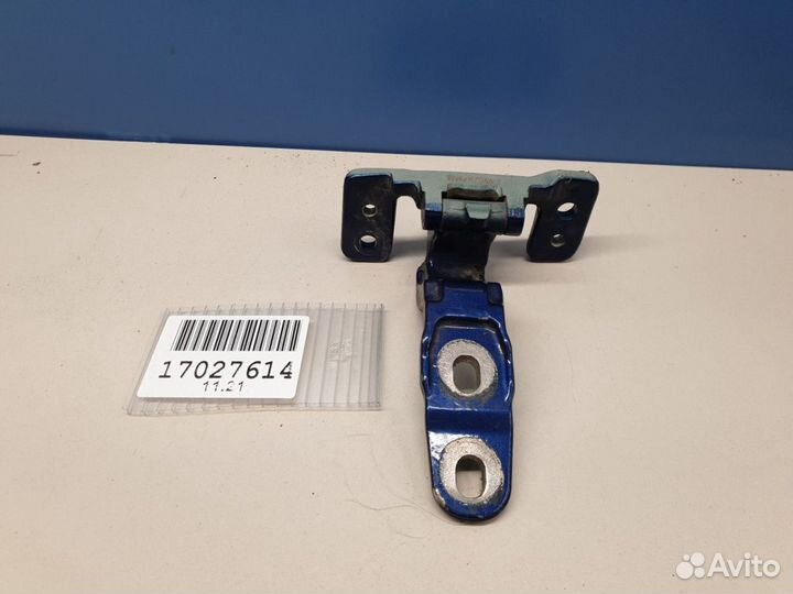 Петля двери багажника левая Mercedes GLC-klasse X253 2015