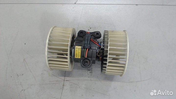 Двигатель отопителя Land Rover Range Rover 3 (LM)