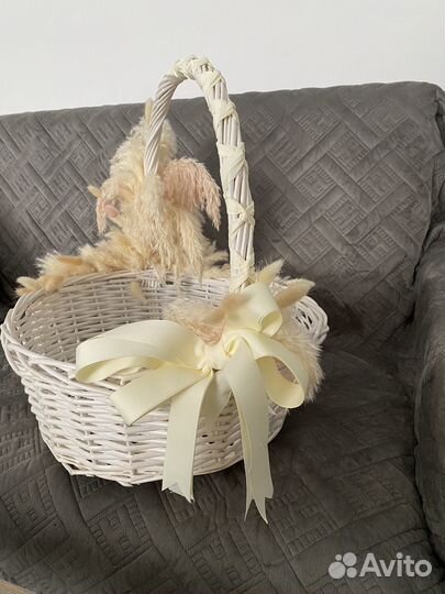 Корзина плетеная для подарков