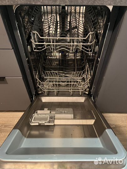 Посудомоечная машина Hi