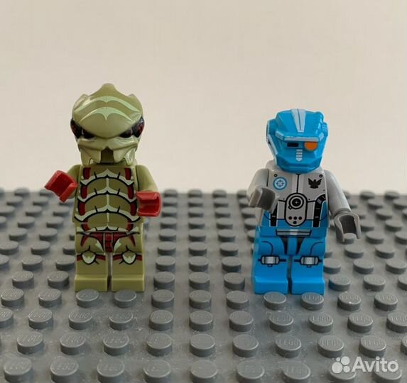 Lego минифигурки Galaxy Squad