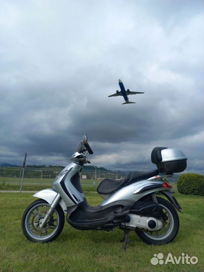 Piaggio Beverly 250