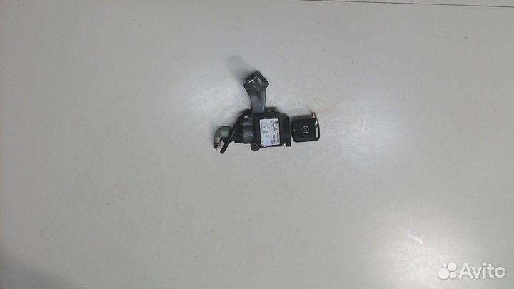 Замок зажигания Nissan Terrano 2, 2005