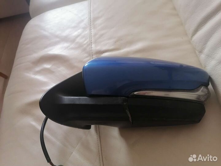 Зеркало заднего вида на гранту водительское