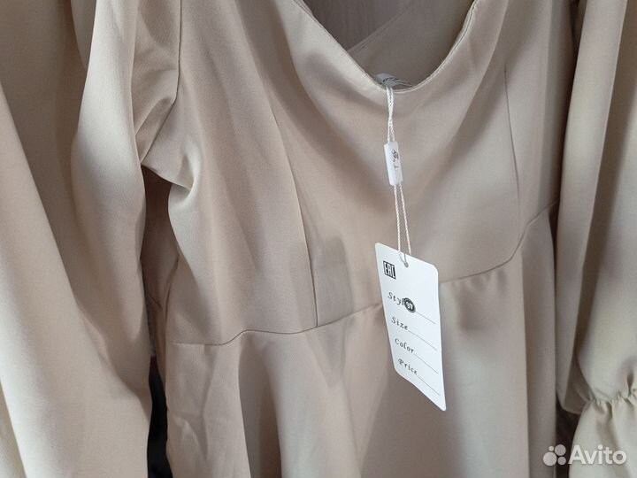 Платье белое женское