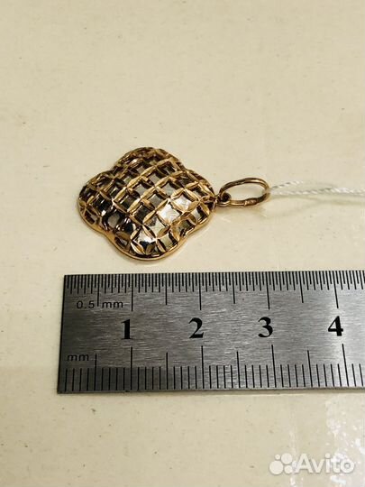 Золотая подвеска