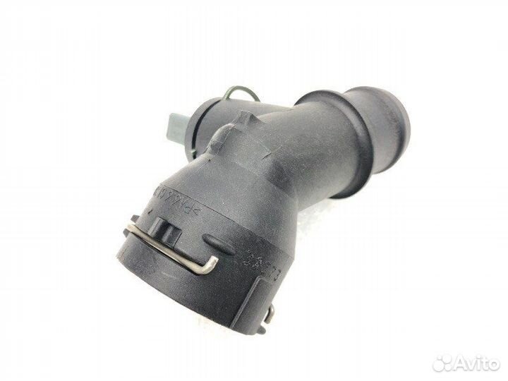 Фланец системы охлаждения Volkswagen Jetta 1K2 BXE