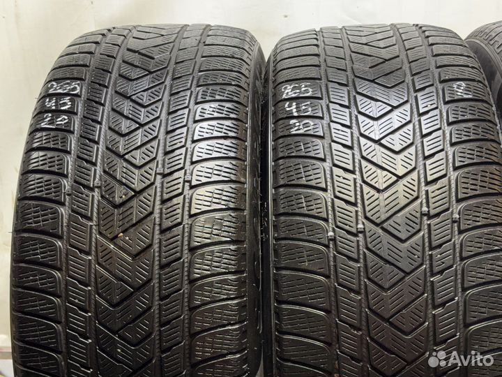 Pirelli Scorpion Winter 265/45 R20