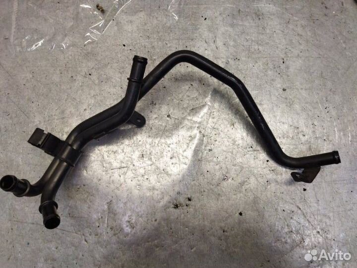 Трубка системы охлаждения Skoda Octavia А5 caxa 1