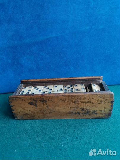 Домино старинное