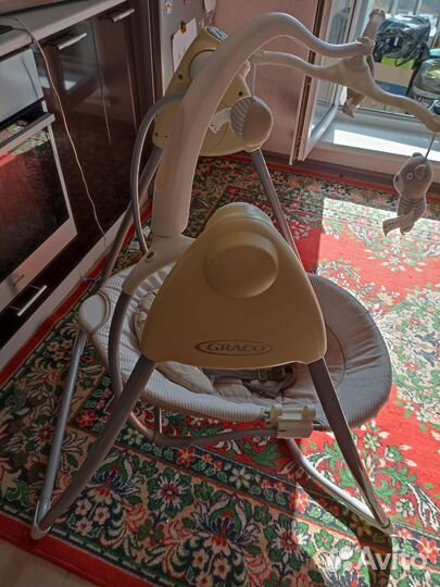 Детские электронные качели graco