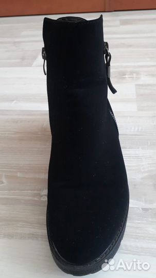 Ботинки женские
