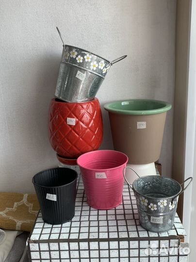 Керамические горшки для цветов