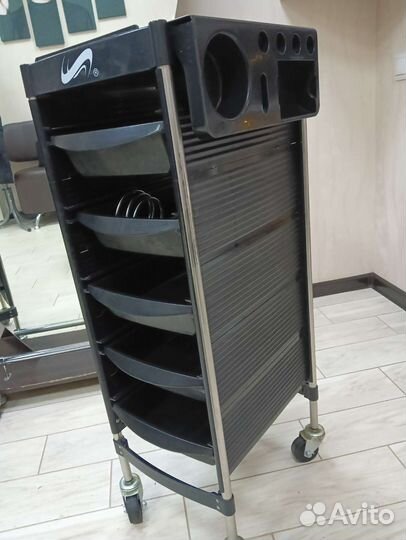 Тележка парикмахерская