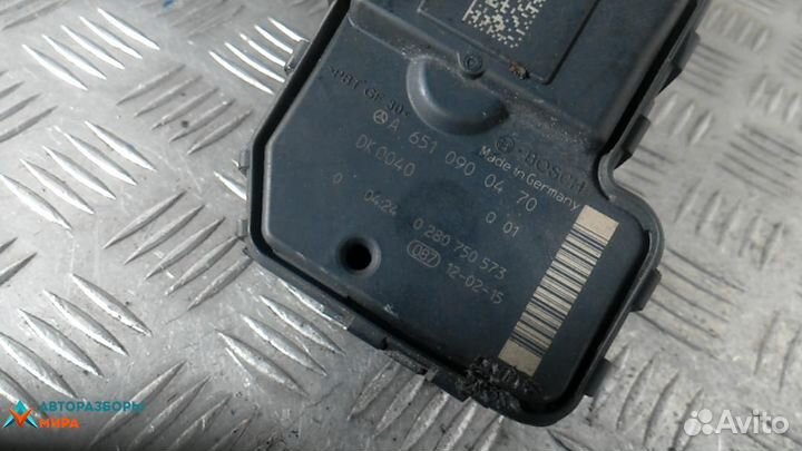 Заслонка дроссельная Mercedes-Benz Vito W639 рест