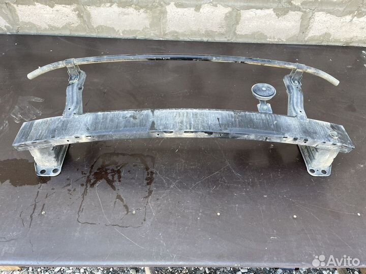 Усилитель бампера передний Hyundai Solaris 2 2017