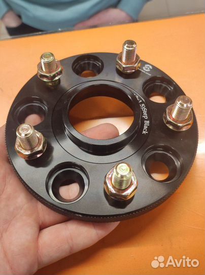 Продам проставки 15мм 5*114,3 цо 60,1