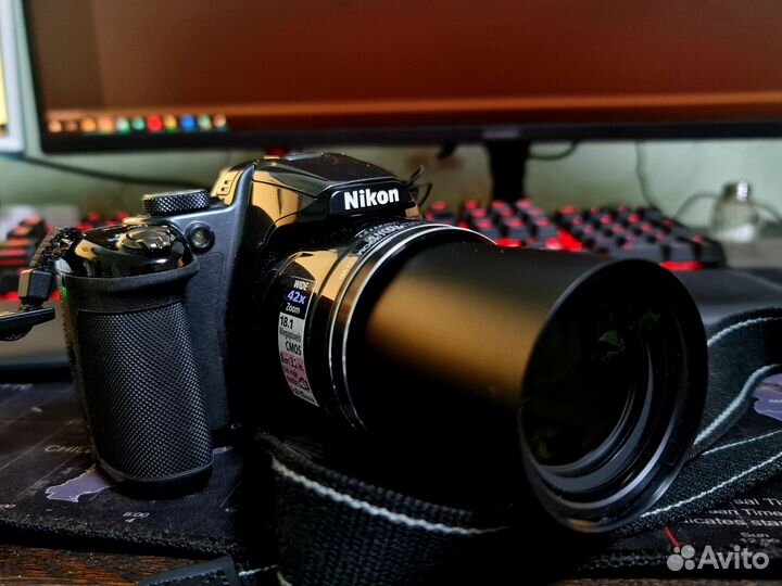Фотоаппарат - подзорная труба Nikon Coolpix P520