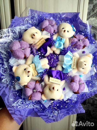 Живые цветы, мягкие игрушки, гелевые шары