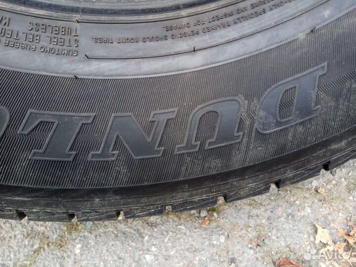 Dunlop Winter Maxx SJ8 245/70 R16