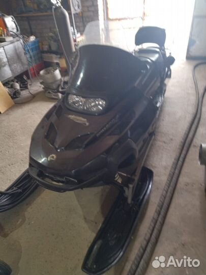 Продам снегоход BRP Ski-Doo Expedition