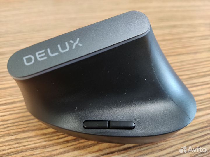 Вертикальная мышь delux M618C черная