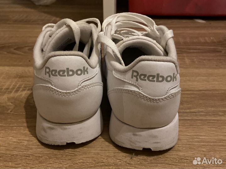 Кроссовки reebok classic leather женские