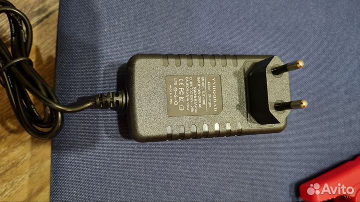 Пусковое устройство бустер. аккумулятор