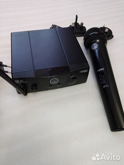 Радиосистема AKG WMS40 mini pro