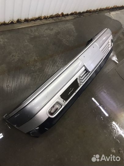 Бампер передний контракт w210 mercedes