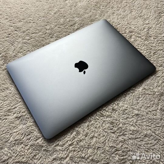 Apple macbook air 13 2020 m1