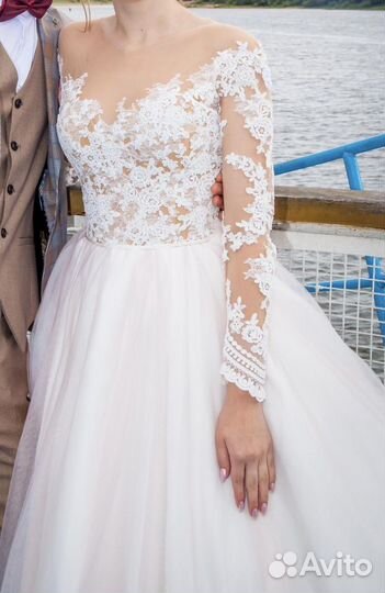Платье свадебное