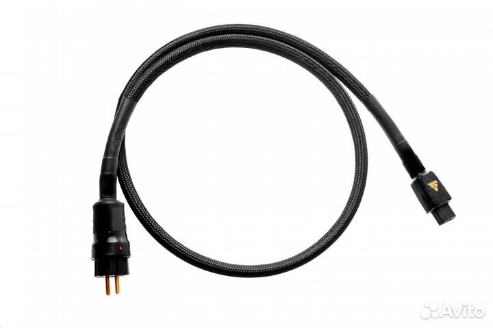 Pyramid HM-6SE потрясающий сетевой кабель
