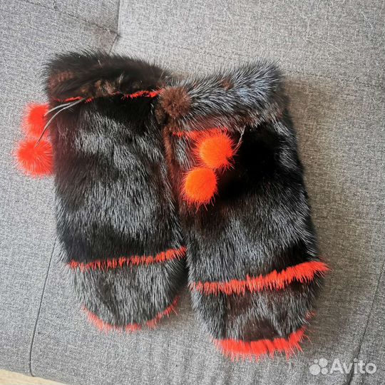 Норковые варежки