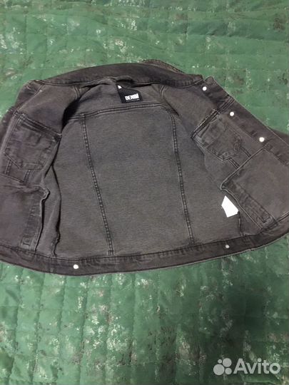 Джинсовая куртка женская