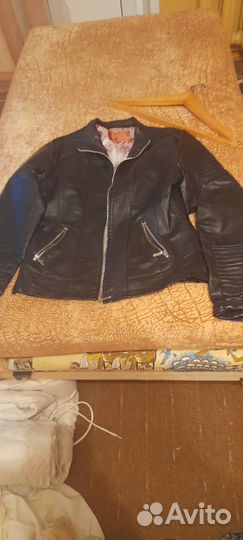 Куртка кожаная женская 46 48