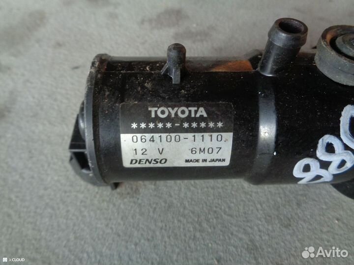 Помпа печки на toyota SAI AZK10 2AZ