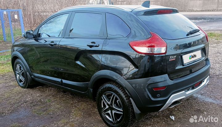 LADA XRAY Cross 1.6 CVT, 2022, 28 000 км