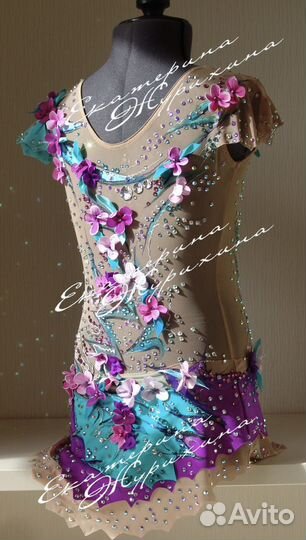 Купальник для художественной гимнастики