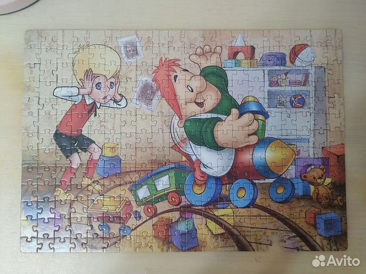 Пазл Малыш и Карлсон, 260 деталей, размер 240*345