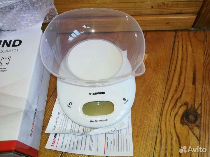 Весы кухонные электронные StarWind