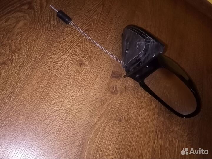 Зеркало правое ford focus 1