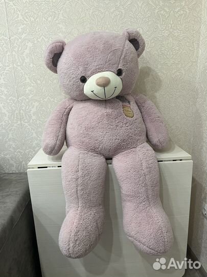 Большой плюшевый мишка розовый