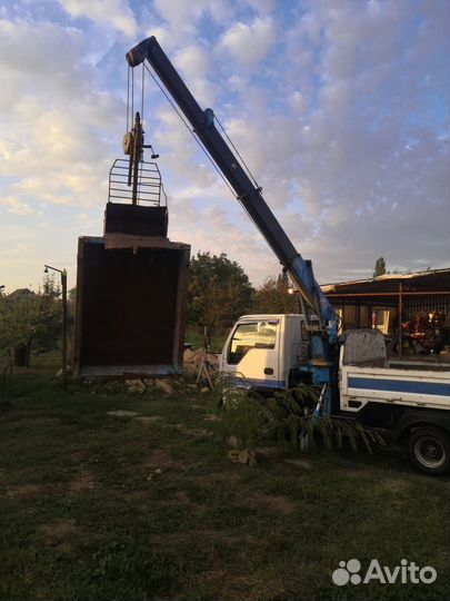 Nissan Atlas с КМУ, 2004